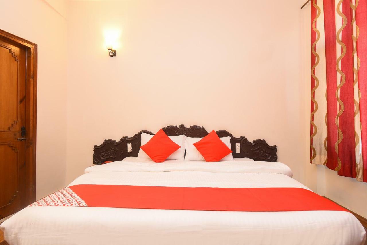 โฮเต็ล คาลิงกา อินเตอร์คอนติเนนทัล Hotel มะนาลี ภายนอก รูปภาพ